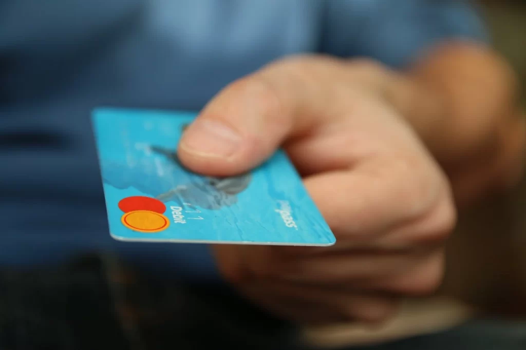 Plata cu cardul bancar